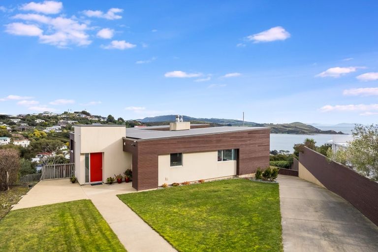 Photo of property in 9 Lily Close, Camborne, Porirua, 5026