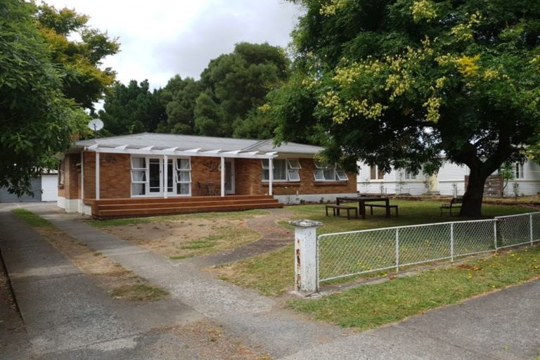 Photo of property in 51 Aroha View Avenue, Te Aroha, 3320