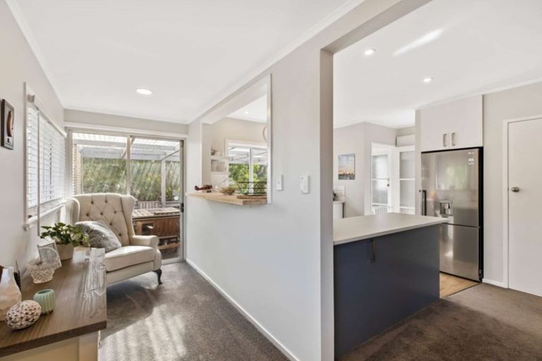 Photo of property in 13 Joyce Street, Pahurehure, Papakura, 2113