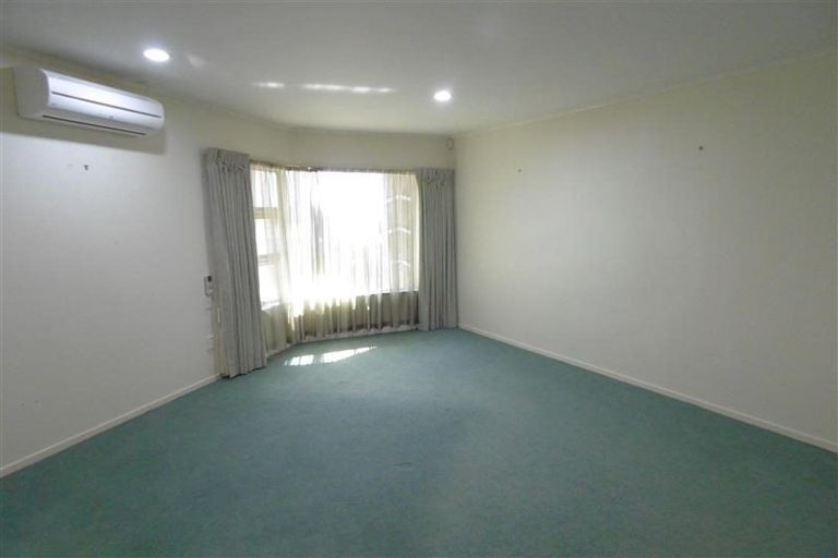 Photo of property in 16b Motukari Place, Onaero, Waitara, 4383