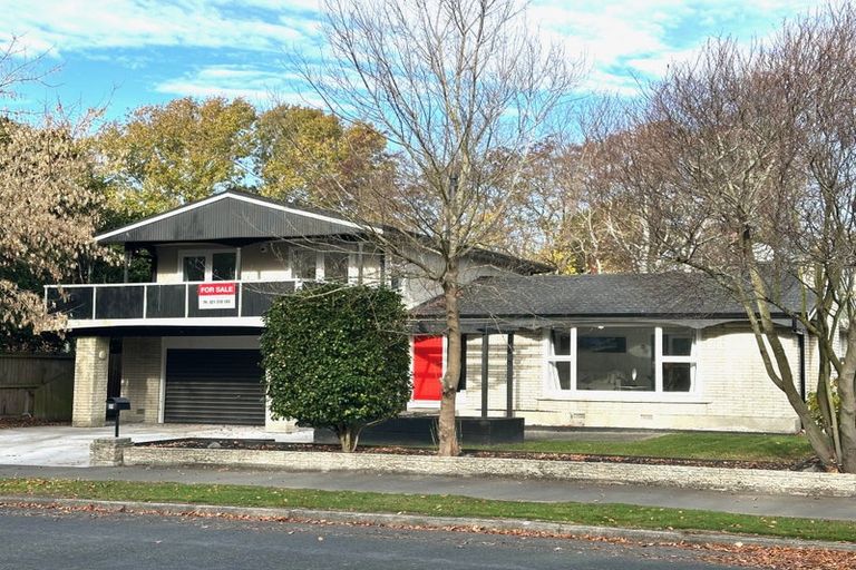 Photo of property in 31 Parkstone Avenue, Ilam, Christchurch, 8041