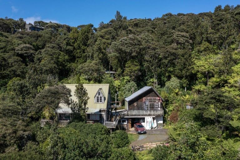 Photo of property in 19 Te Tuhi Road, Raglan, 3297