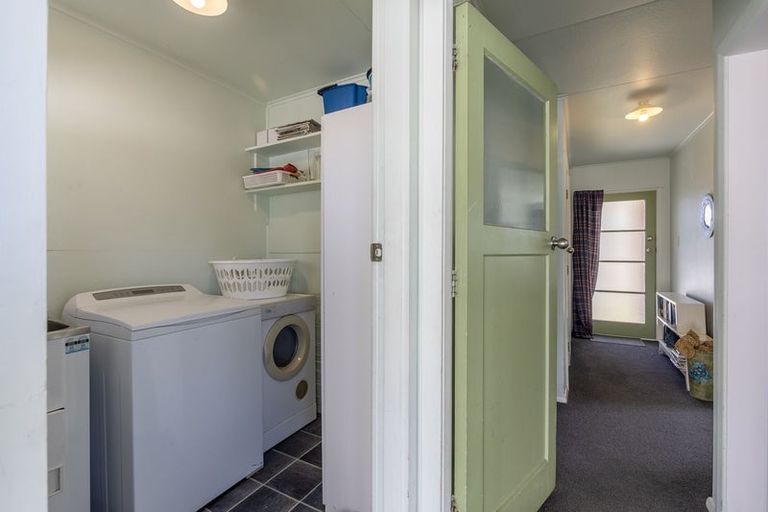 Photo of property in 1 Parekarangi Grove, Turangi, 3334