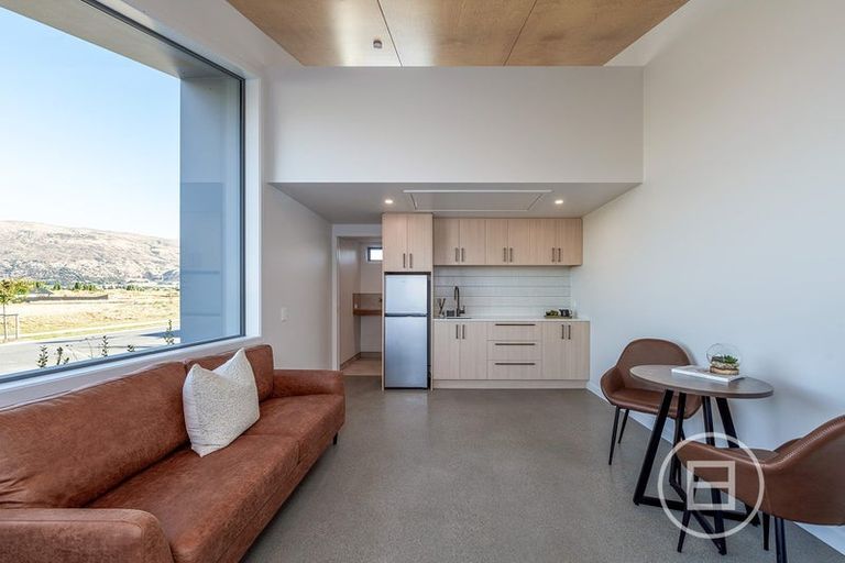 Photo of property in 3 Packer Road, Wanaka, 9382