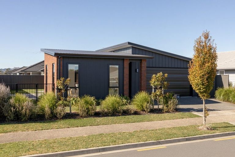 Photo of property in 88 Tabraham Crescent, Pyes Pa, Tauranga, 3112
