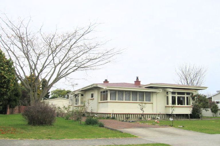 Photo of property in 19 Elbourne Street, Taradale, Napier, 4112