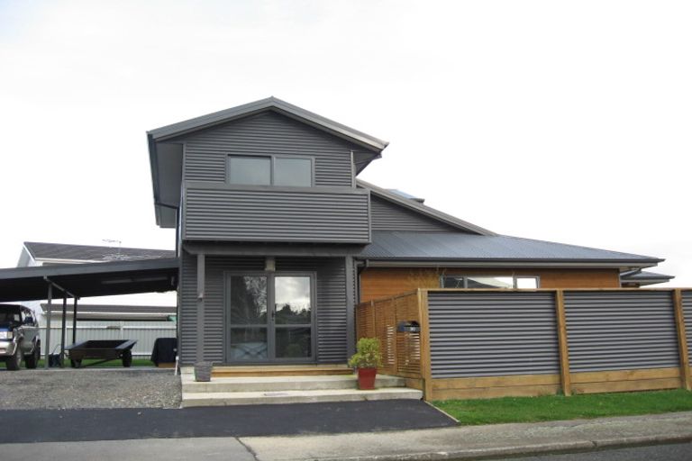 Photo of property in 30 Kildare Place, Waikiwi, Invercargill, 9810