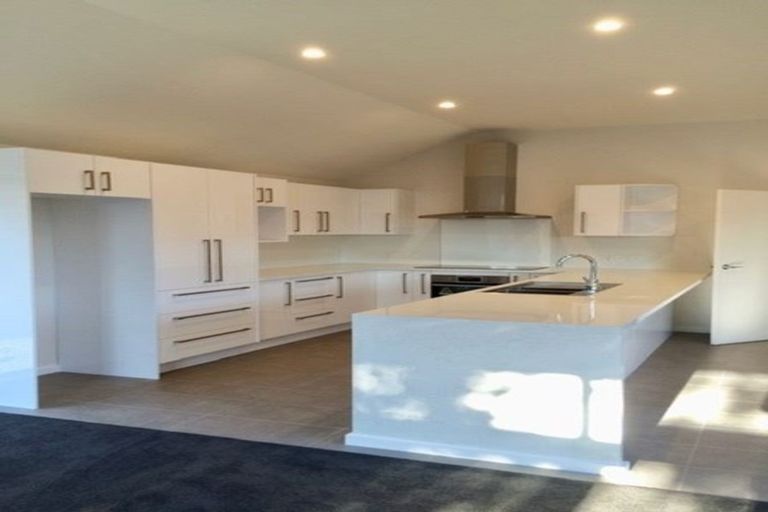 Photo of property in 60a Santa Rosa Avenue, Halswell, Christchurch, 8025