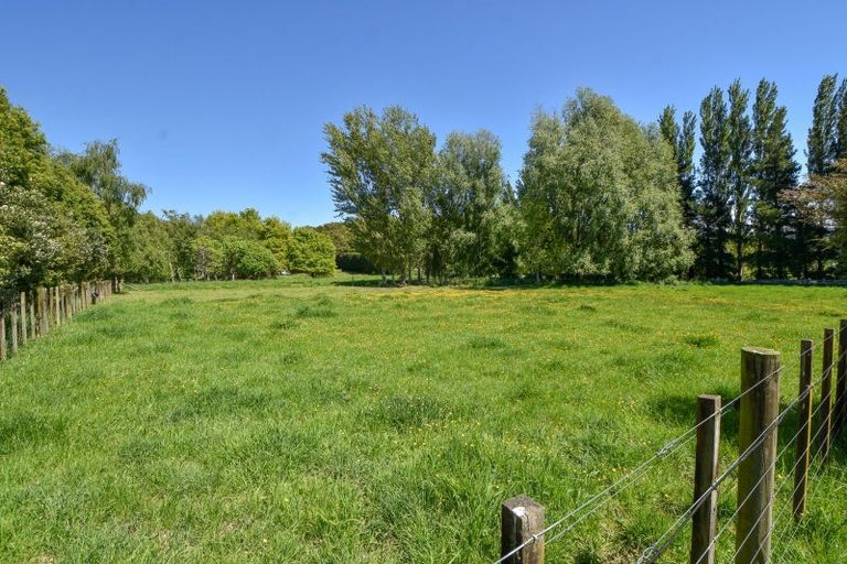 Photo of property in 20 Haringa Road, Carrington, Carterton, 5791