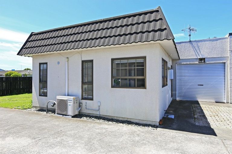 Photo of property in 1/414 Avenue Road West, Hastings, 4122