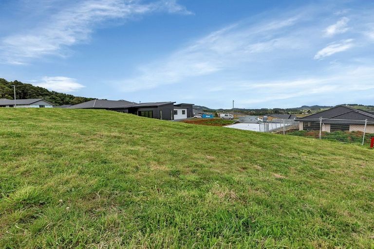 Photo of property in 1 Lindis Lane, Te Kamo, Whangarei, 0112