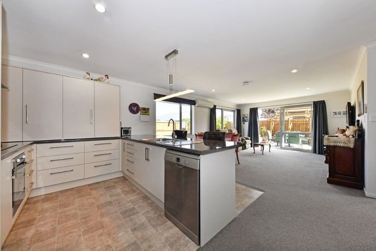 Photo of property in 30 Wakeman Way, Kaiapoi, 7630