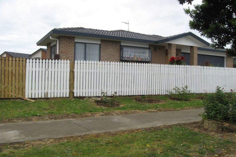 Photo of property in 9 Cyclamen Road, Mangere, Auckland, 2022