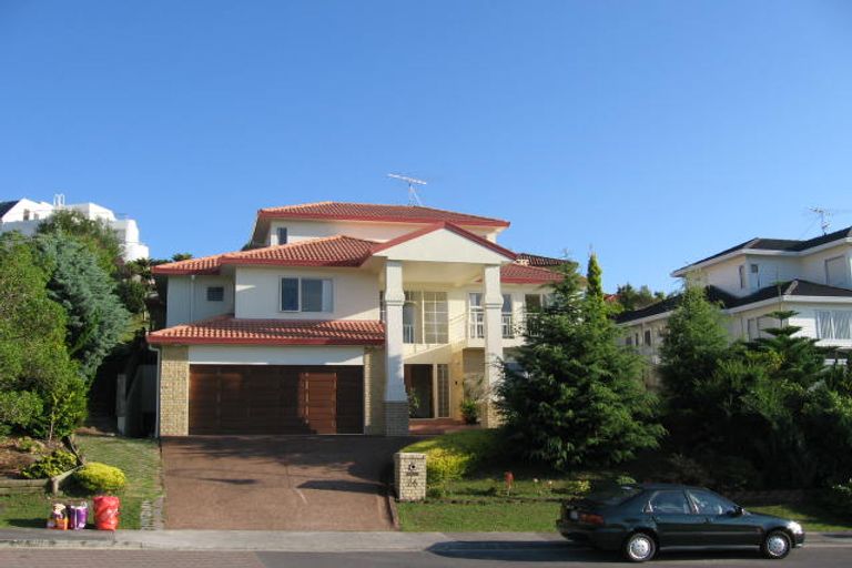 Photo of property in 26 Mulgan Way, Browns Bay, Auckland, 0630