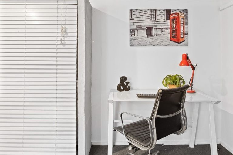 Photo of property in 120 Awaruku Road, Torbay, Auckland, 0630