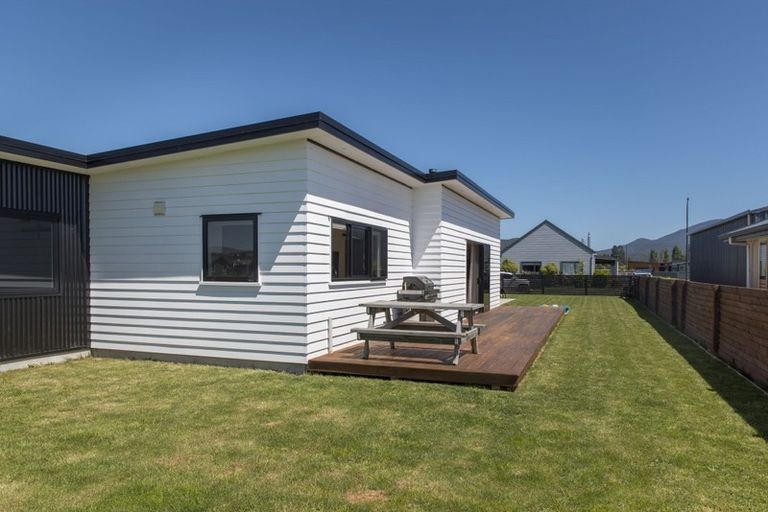 Photo of property in 38 Asher Avenue, Te Anau, 9600