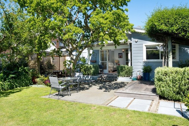 Photo of property in 15 Pipi Street, Te Awanga, 4102