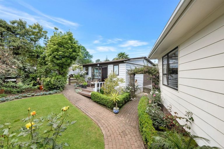 Photo of property in 88 Powrie Street, Glenfield, Auckland, 0629