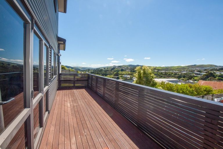 Photo of property in 47 Hawtrey Terrace, Churton Park, Wellington, 6037