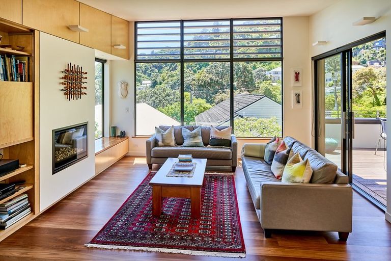 Photo of property in 4 Marama Terrace, Eastbourne, Lower Hutt, 5013