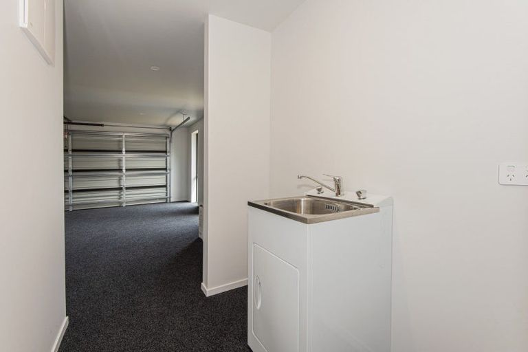 Photo of property in 71 Kaurinui Crescent, One Tree Point, 0118