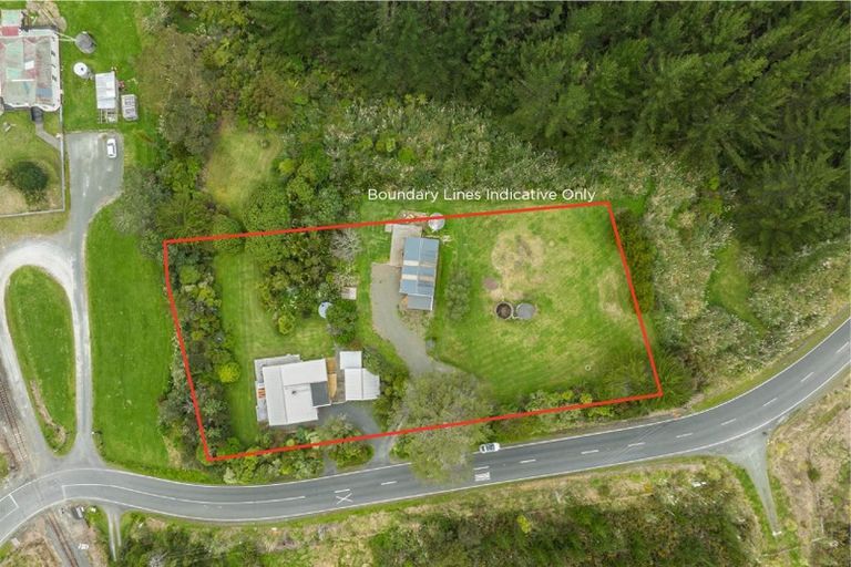 Photo of property in 17 Oruawharo Road, Topuni, Wellsford, 0975