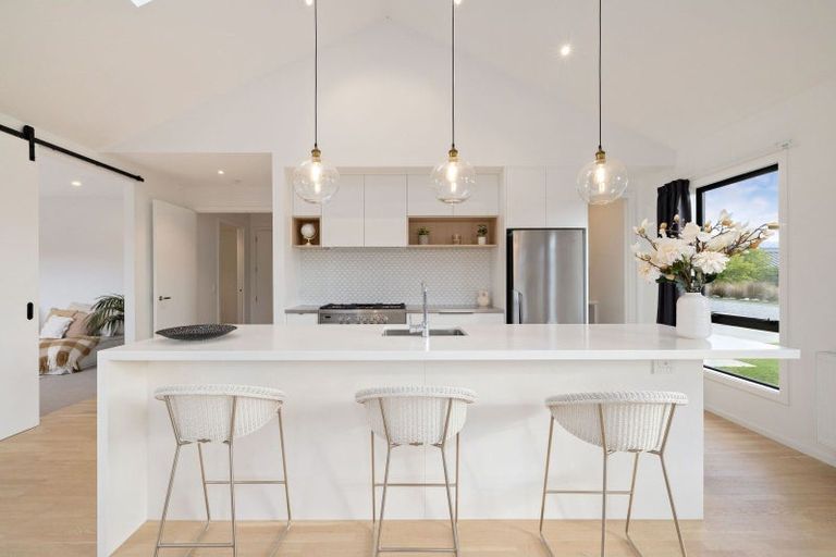 Photo of property in 4 Polperro Court, Jacks Point, Queenstown, 9371