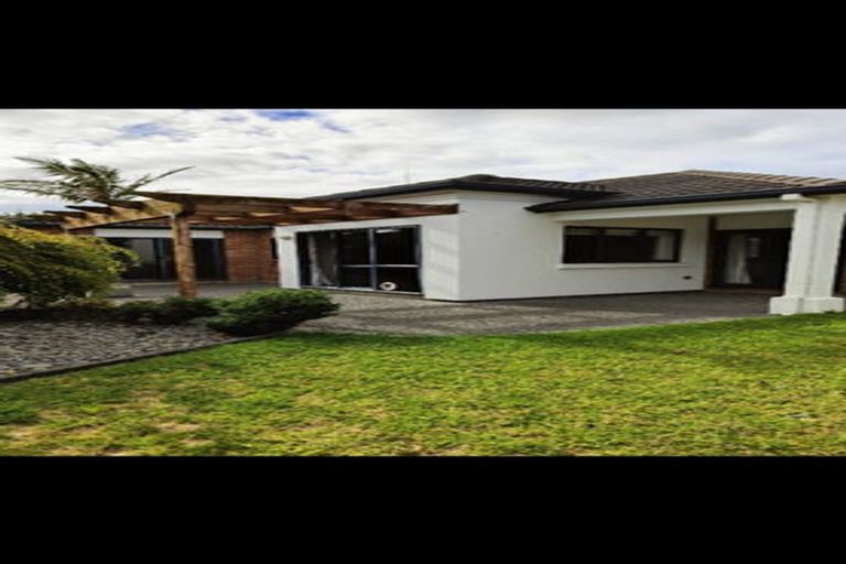 Photo of property in 23 Kahira Crescent, Papamoa Beach, Papamoa, 3118