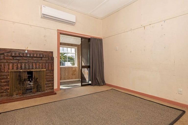 Photo of property in 12 Wellington Street, Te Hapara, Gisborne, 4010