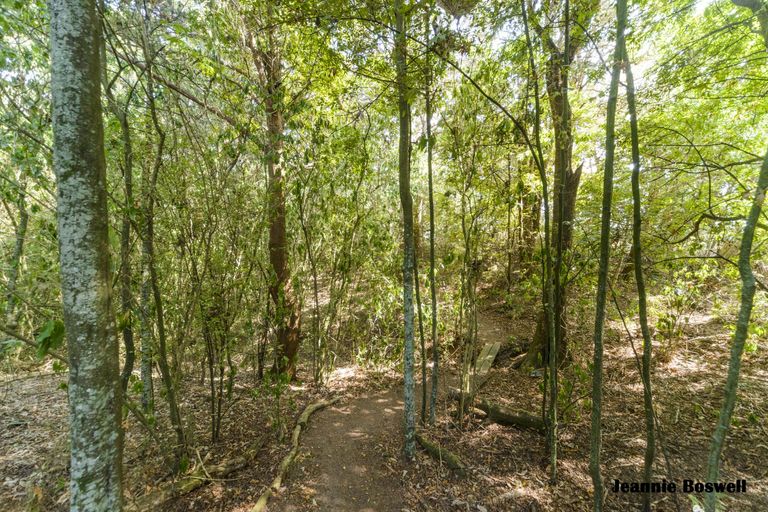 Photo of property in 649 Mount Stewart Halcombe Road, Halcombe, Feilding, 4779