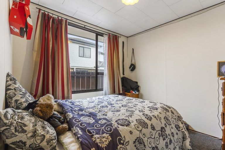 Photo of property in 2/115 Wyllie Road, Papatoetoe, Auckland, 2025