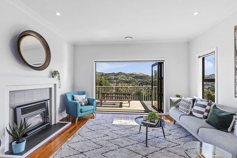 Photo of property in 50 Sheridan Terrace, Johnsonville, Wellington, 6037