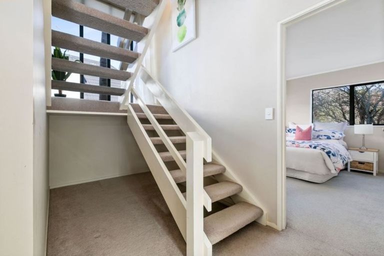 Photo of property in 1/26 Centorian Drive, Windsor Park, Auckland, 0632