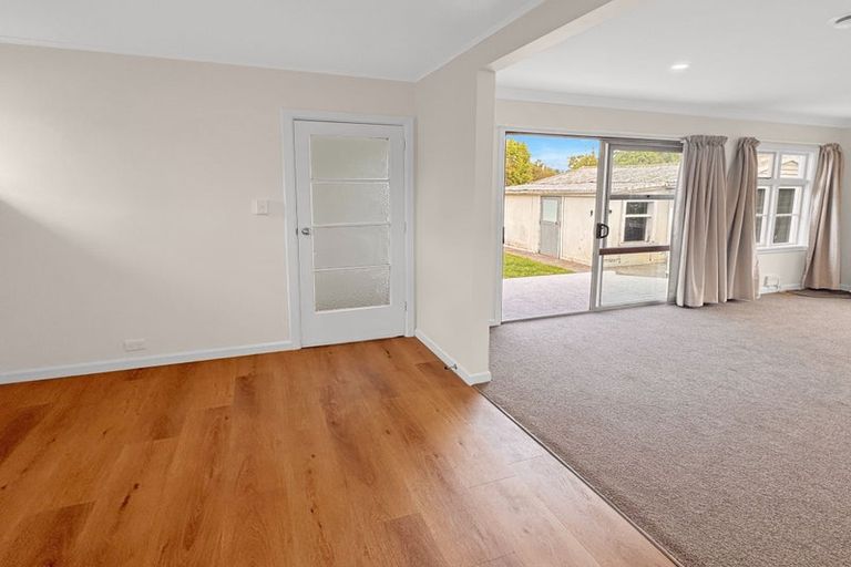 Photo of property in 53 Glenfield Crescent, Mairehau, Christchurch, 8052