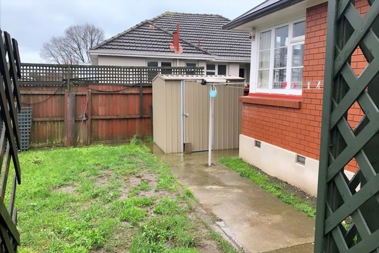 Photo of property in 183 Pages Road, Wainoni, Christchurch, 8061