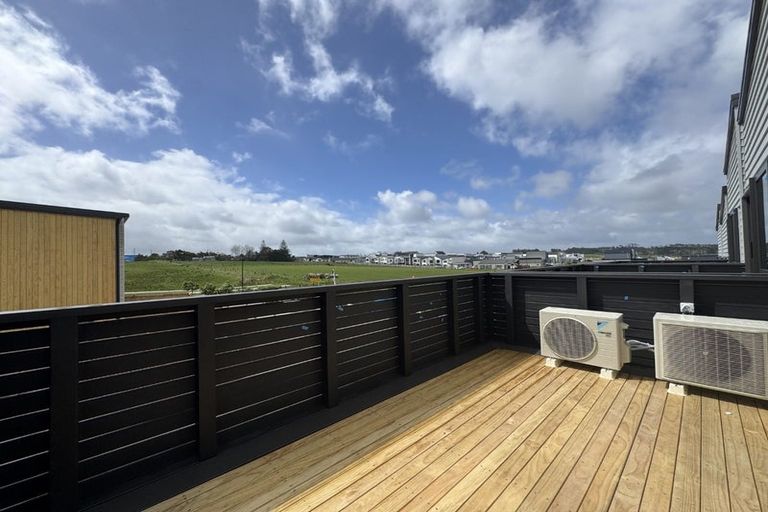 Photo of property in 202c Henwood Road, Westgate, 0814