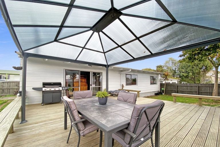 Photo of property in 7 Pohutukawa Drive, Owhata, Rotorua, 3010