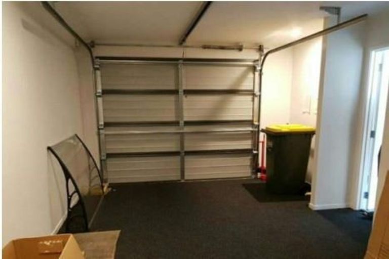 Photo of property in 12a Liquidambar Drive, Hobsonville, Auckland, 0616