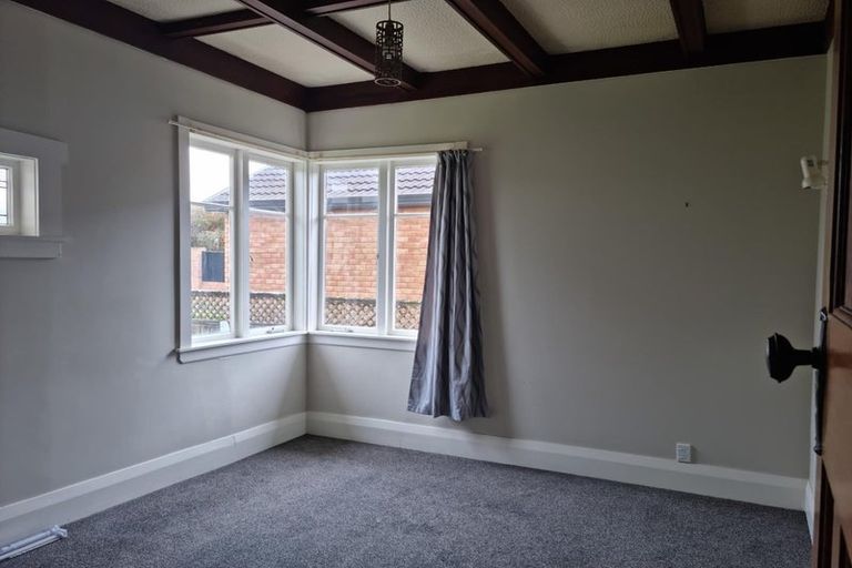 Photo of property in 49 Tawa Road, One Tree Hill, Auckland, 1061