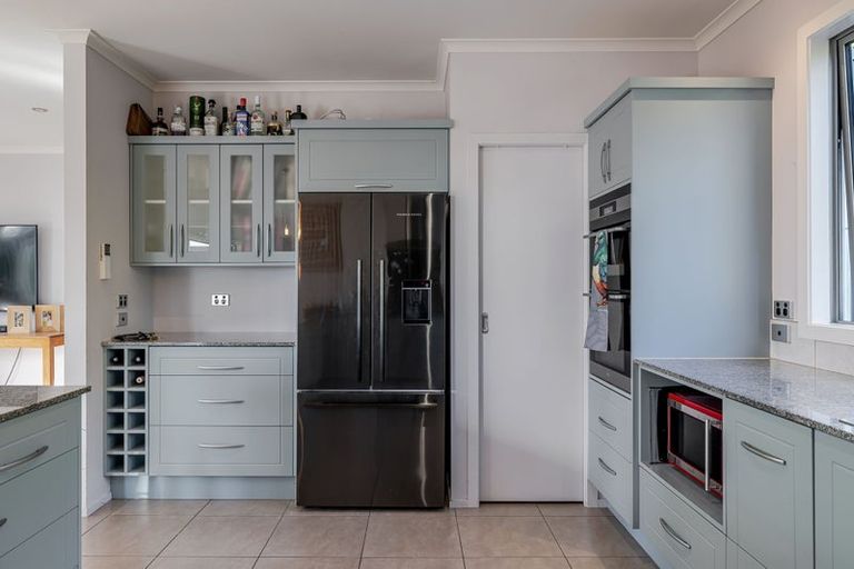 Photo of property in 191 Ngahere Park Road, Turitea, Palmerston North, 4472