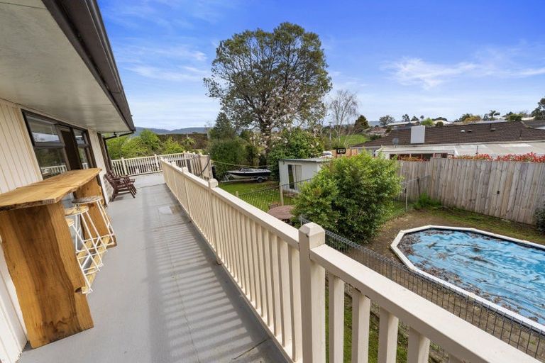 Photo of property in 16 Williams Drive, Te Puke, 3119