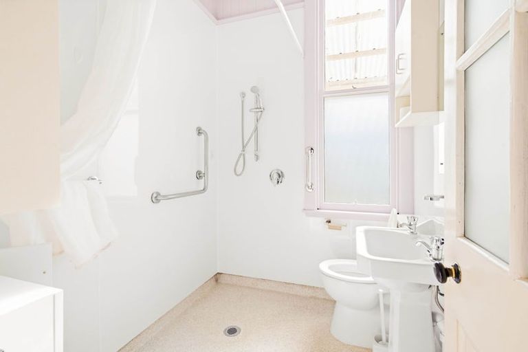 Photo of property in 159 Highgate, Roslyn, Dunedin, 9010