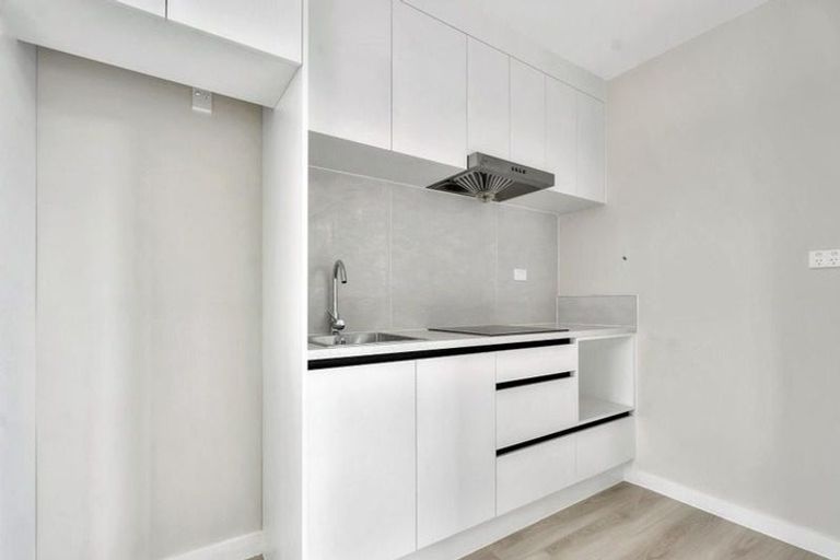 Photo of property in 24a Clayden Shuttleworth Street, Papakura, 2110