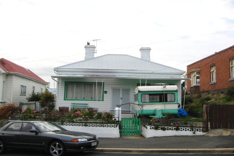 Photo of property in 389 South Road, Caversham, Dunedin, 9012