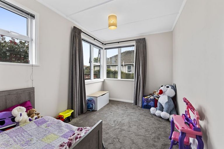 Photo of property in 1/324 Carrington Street, Vogeltown, New Plymouth, 4310