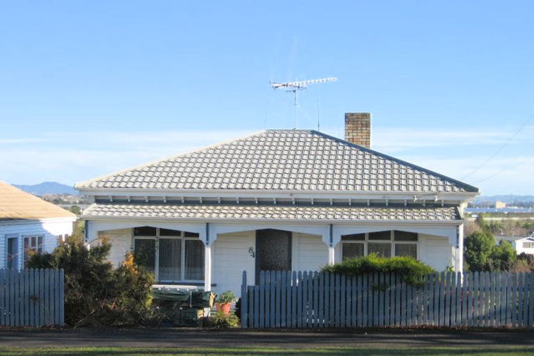 Photo of property in 84 Forest Lake Road, Forest Lake, Hamilton, 3200