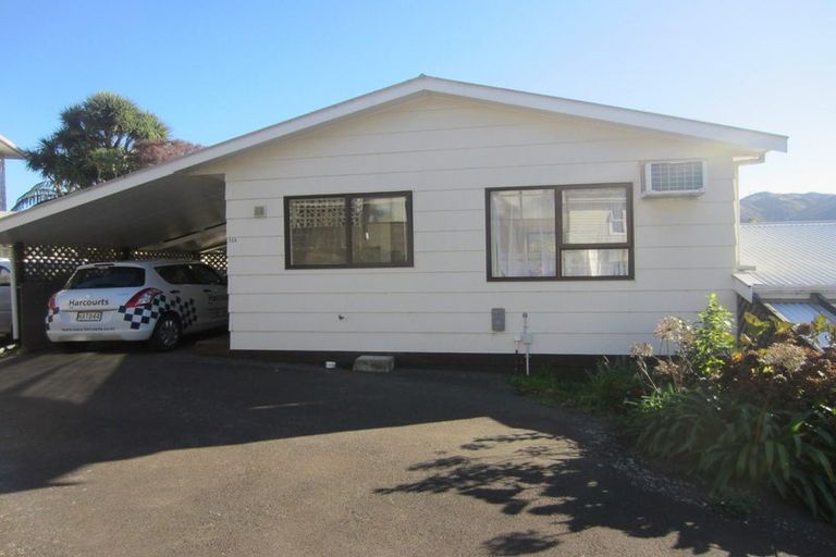 Photo of property in 58 Collins Avenue, Tawa, Wellington, 5028
