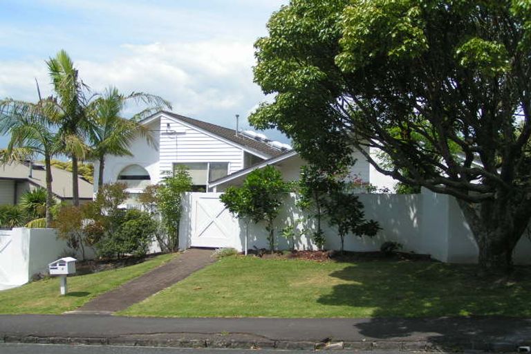 Photo of property in 2/17 Cameron Street, Takapuna, Auckland, 0622