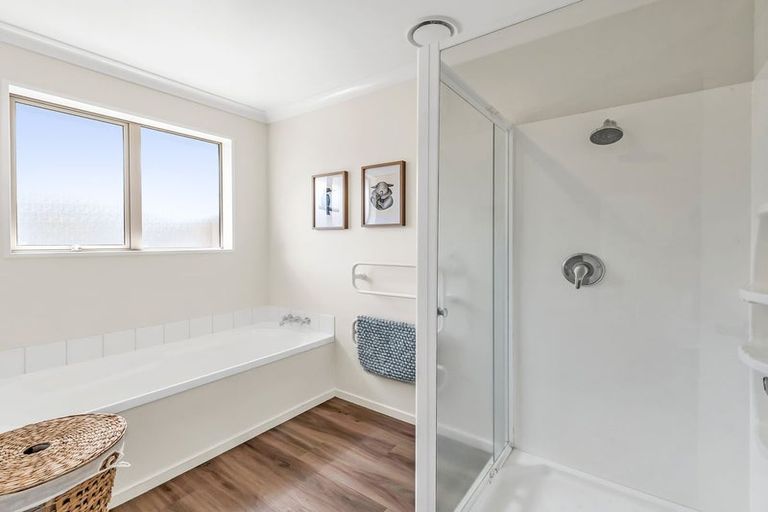 Photo of property in 18 Glenwood Drive, Prebbleton, 7604