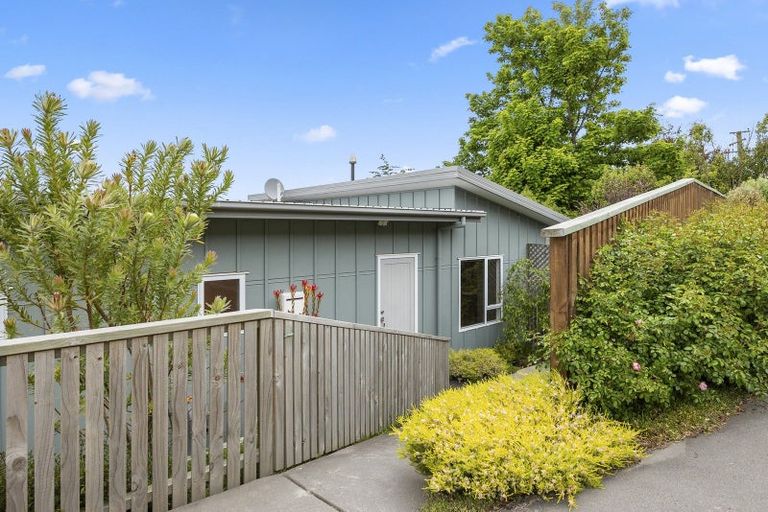 Photo of property in 12 Junction Road, Ravensbourne, Dunedin, 9022